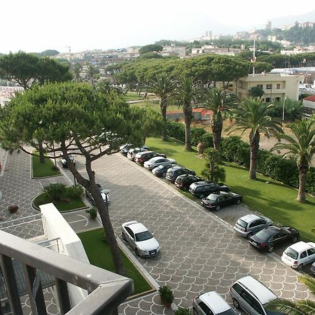 Grand Hotel L'Approdo Terracina Zewnętrze zdjęcie