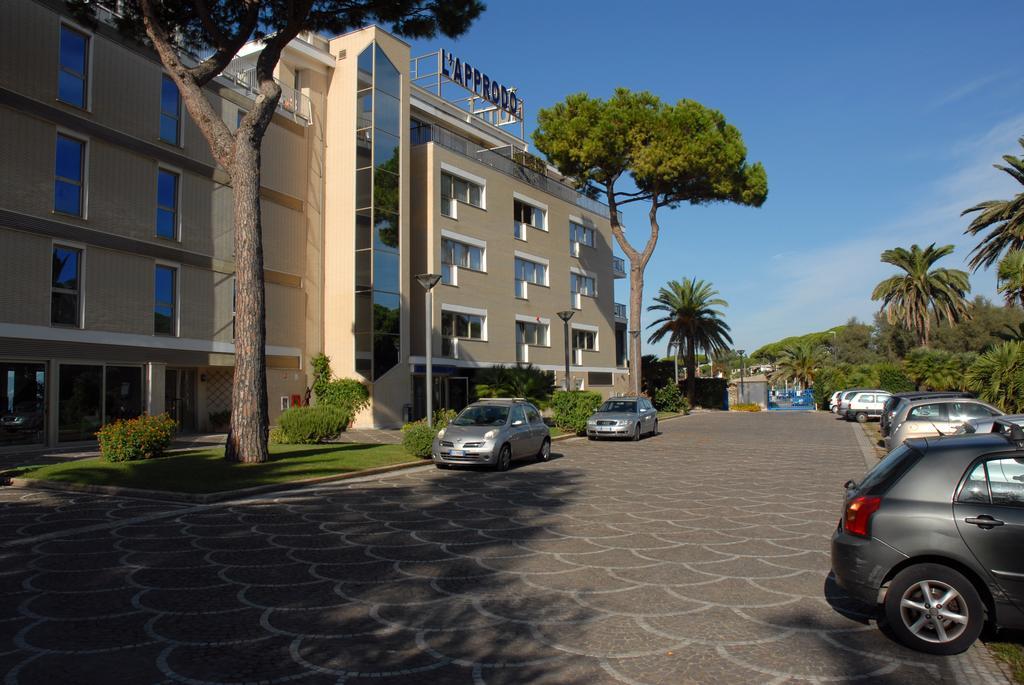 Grand Hotel L'Approdo Terracina Zewnętrze zdjęcie