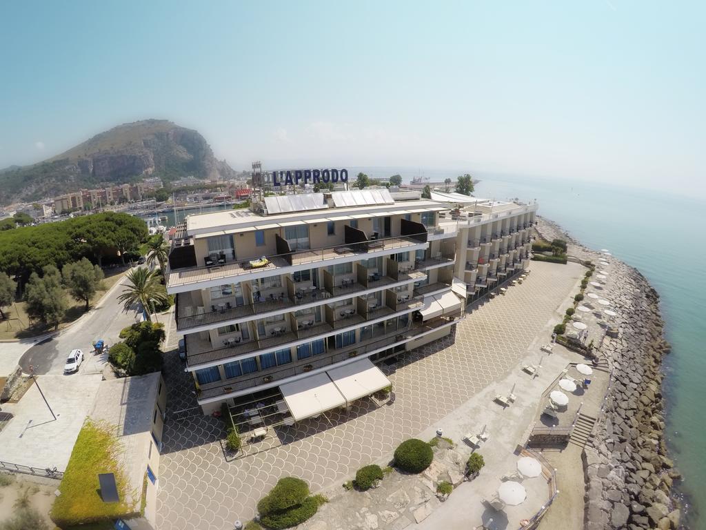 Grand Hotel L'Approdo Terracina Zewnętrze zdjęcie