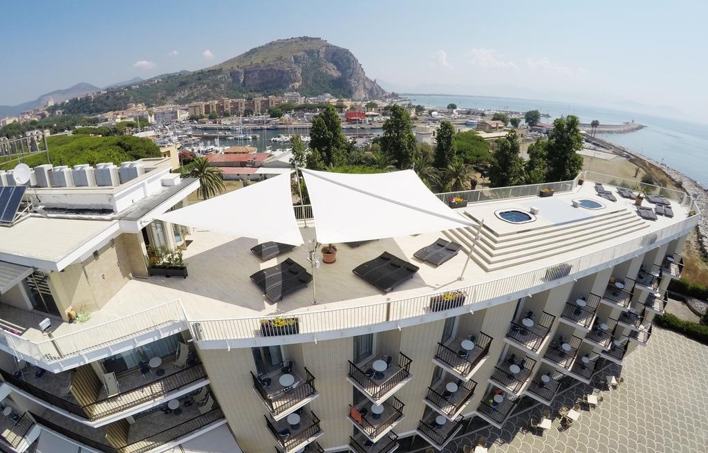 Grand Hotel L'Approdo Terracina Zewnętrze zdjęcie