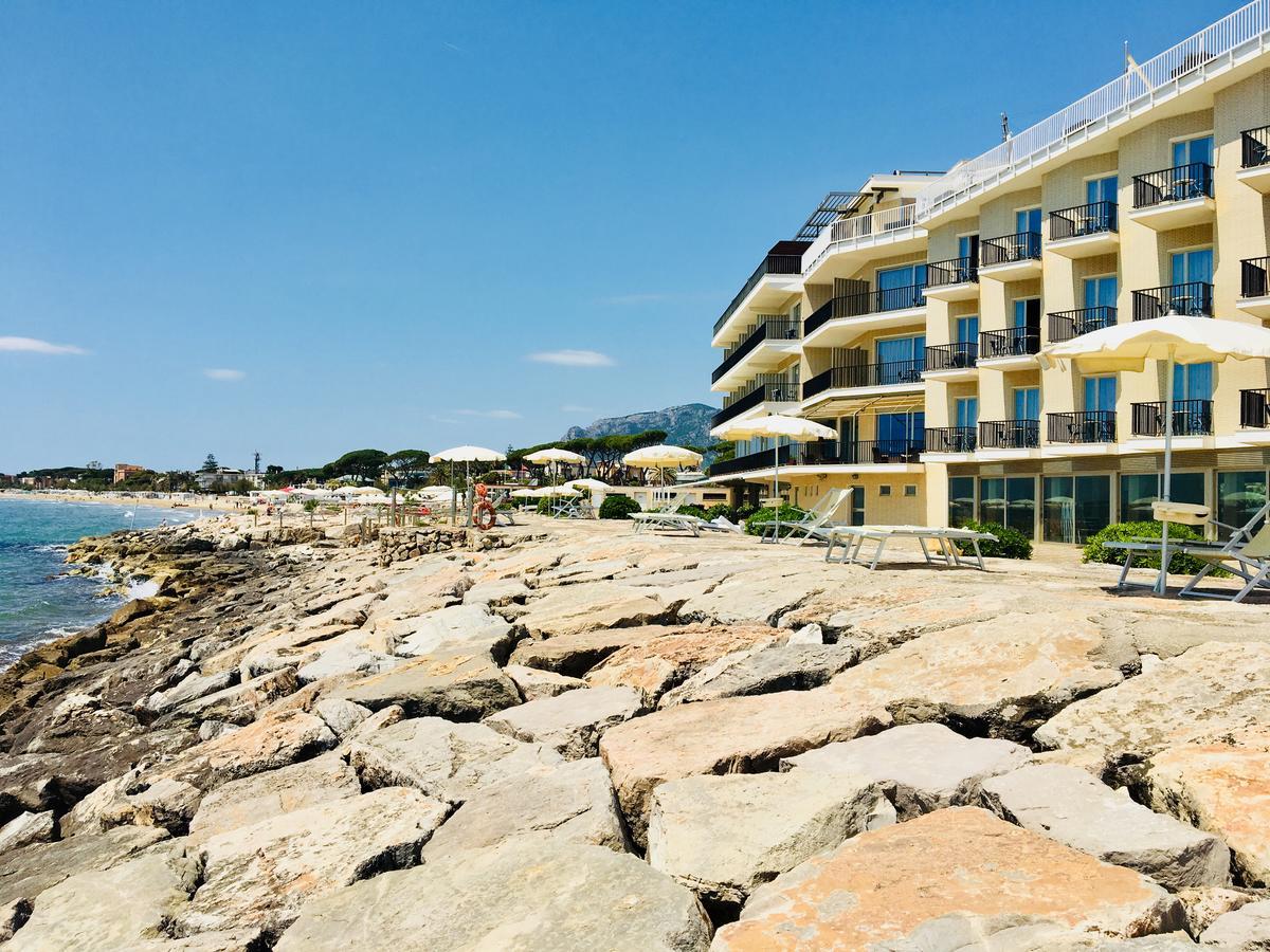 Grand Hotel L'Approdo Terracina Zewnętrze zdjęcie