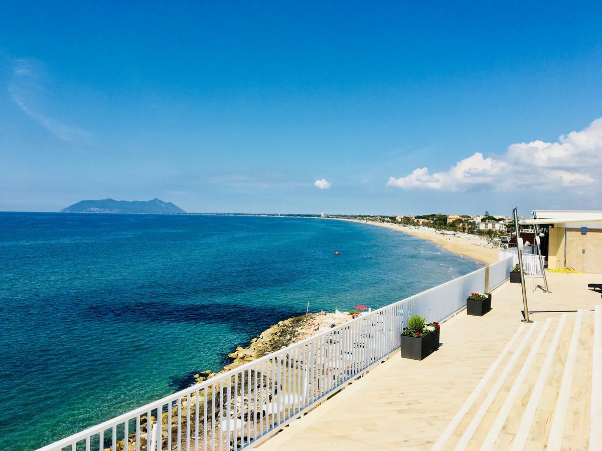 Grand Hotel L'Approdo Terracina Zewnętrze zdjęcie