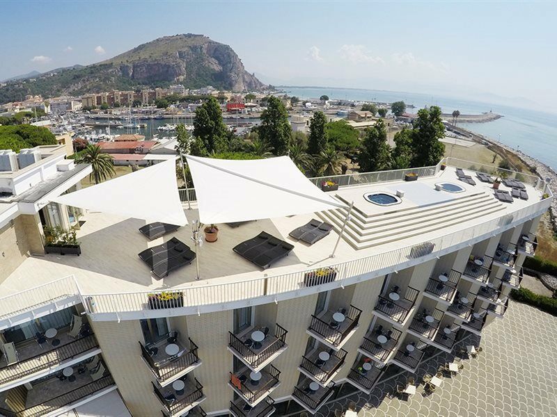 Grand Hotel L'Approdo Terracina Zewnętrze zdjęcie